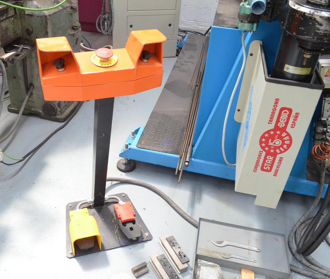 Usado Curvadora de tubos cnc StarBend STAR 250 CN3-PC-S