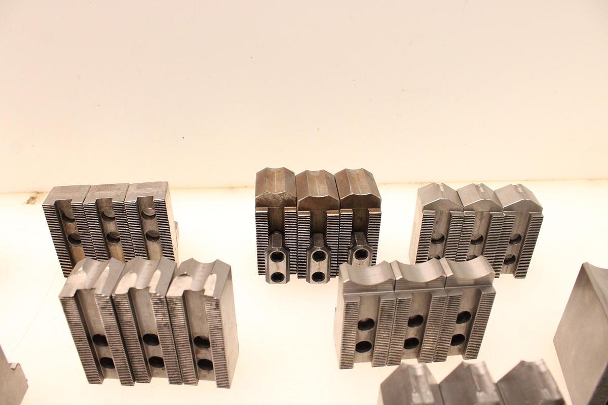 Usado Lote de Juegos de 3 Garras Para Torno