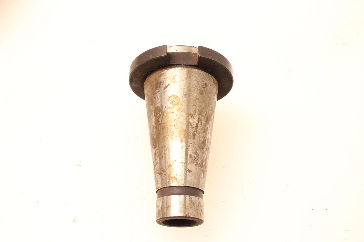 Usado Lote Portafresas y Mandrinos Cono ISO 50 -