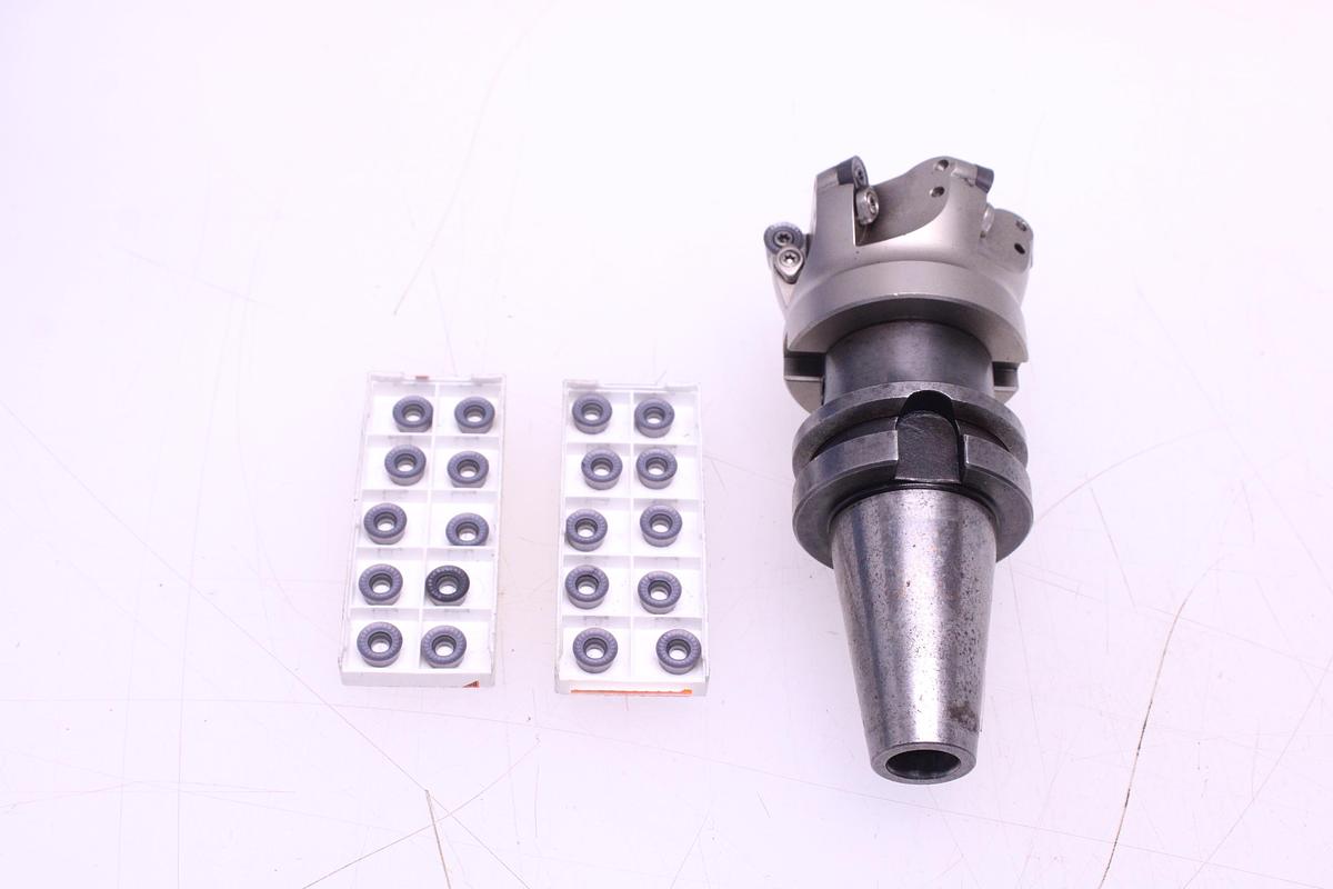 Usado Fresa ZMILL 6R-80-27-6T Cono ISO 40 + Widias RPMT1204