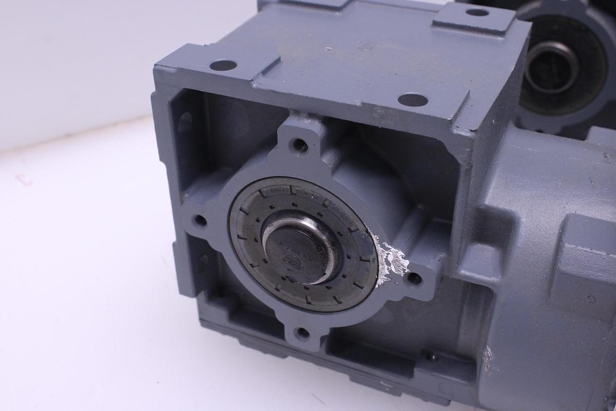 Usado Motorreductor lote 2 unidades SEW WA30-T