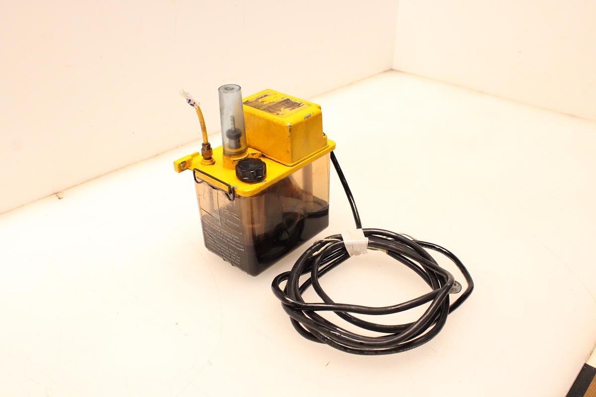 Usado Bomba Lubricante Aceite CHIBA SMM-601-55