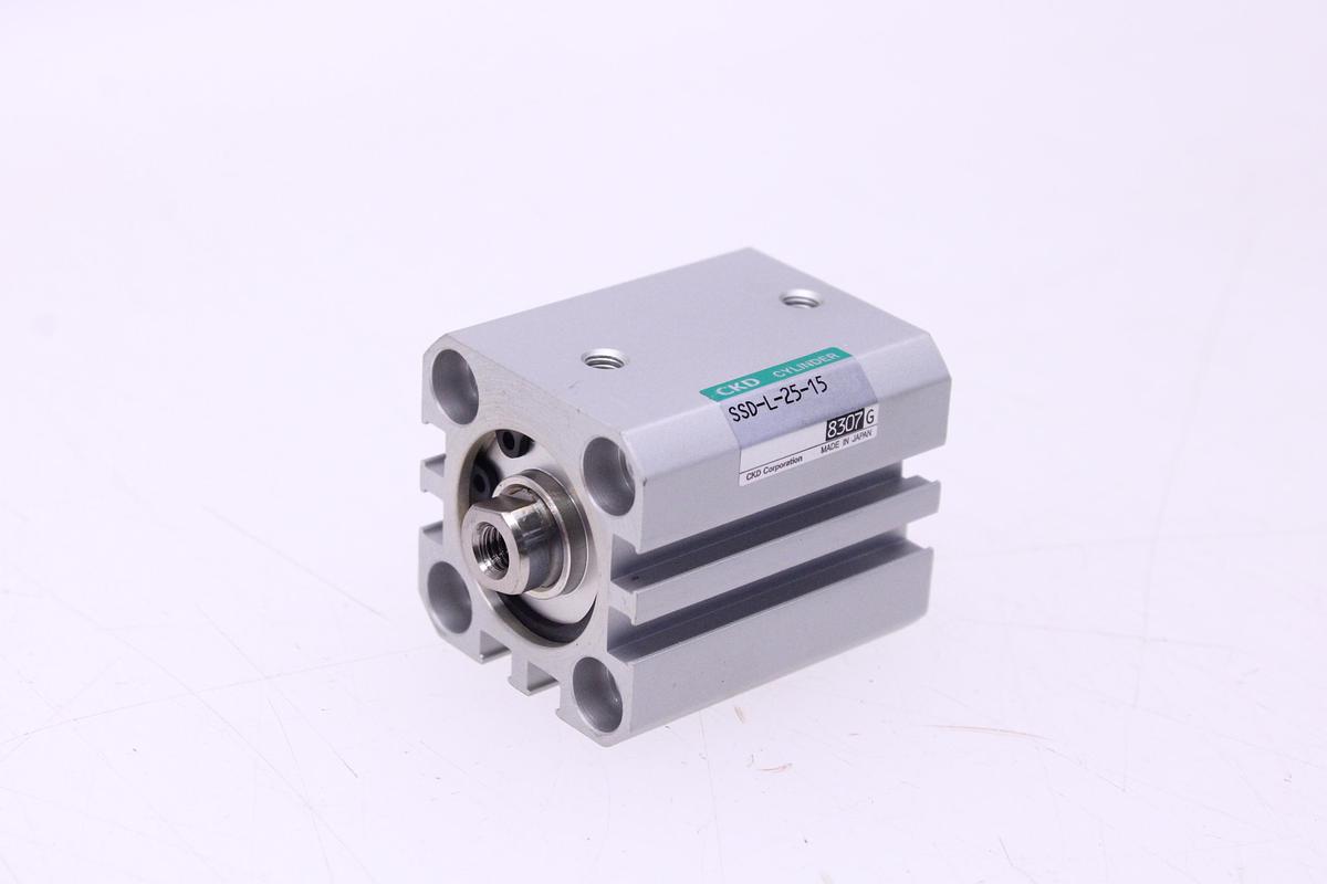 Usado Cilindro Neumático CKD SSD-L-25-15