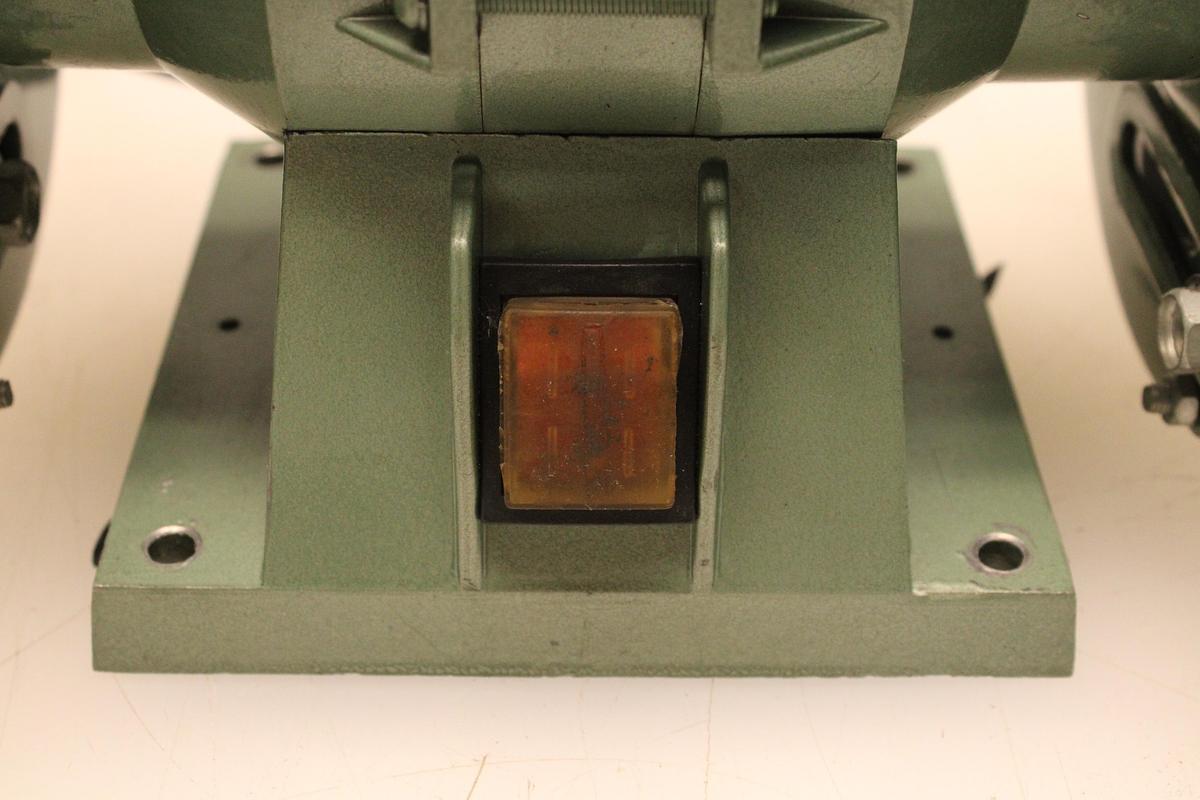 Usado Esmeriladora De Banco ASLAK EC150