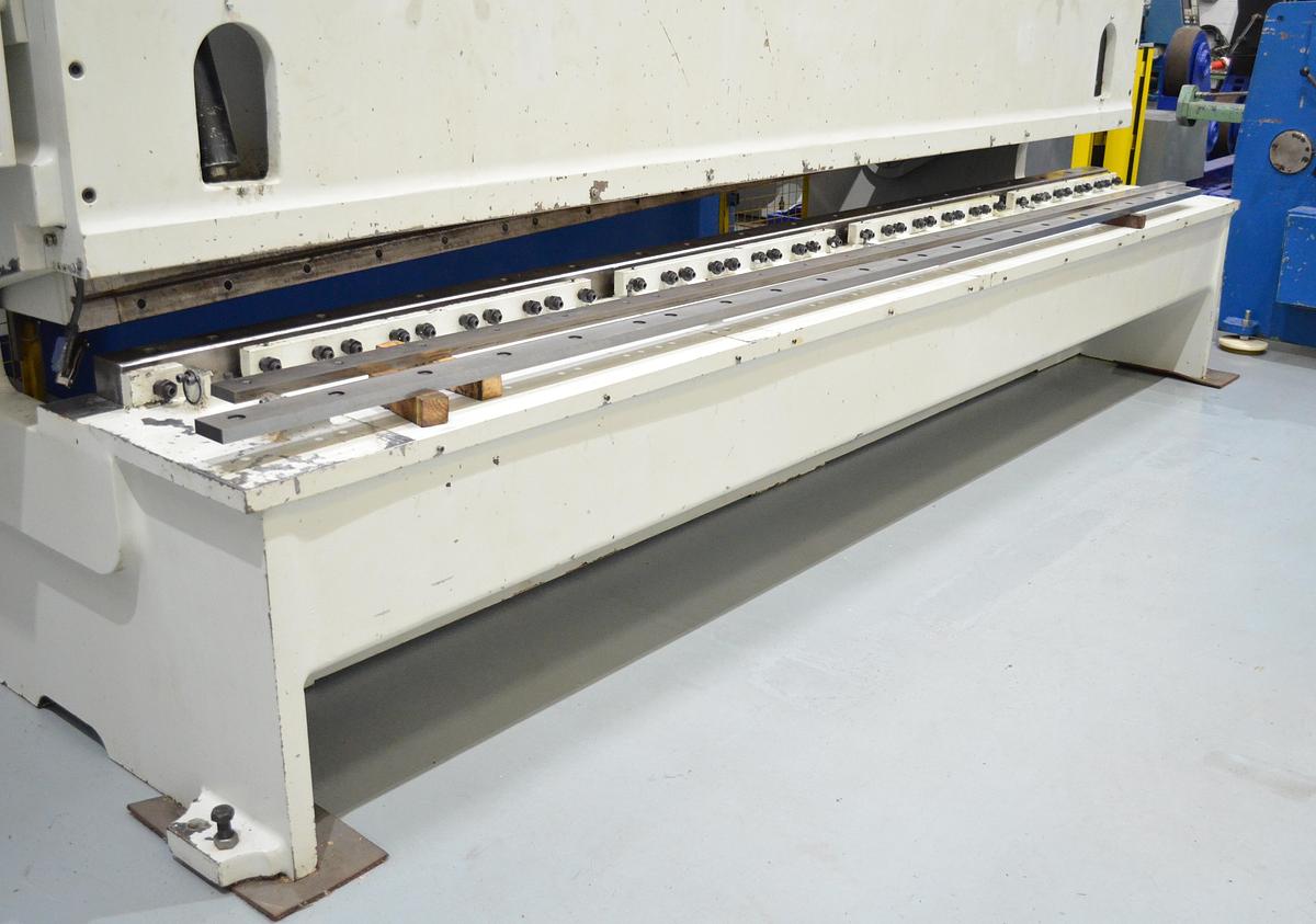 Usado Cizalla hidráulica DENER 4100X13mm ADMMH.4113