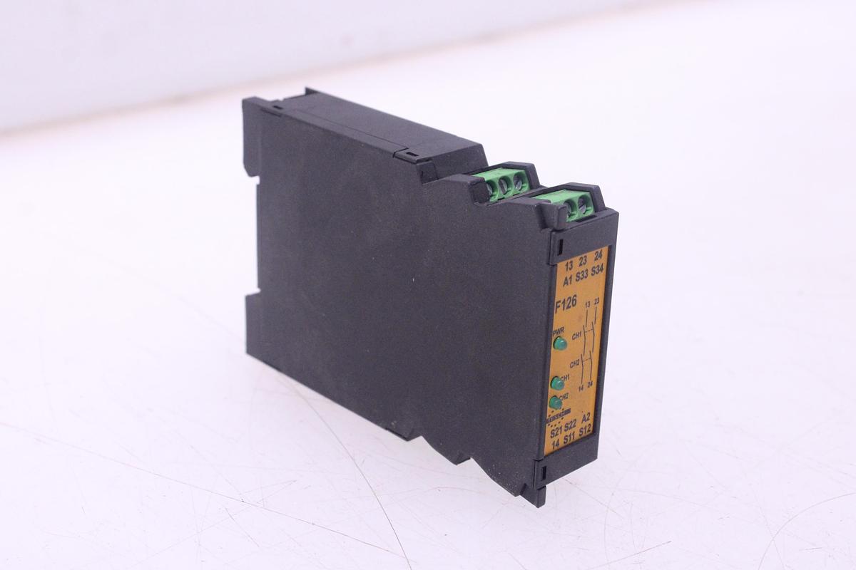 Usado Relé de Seguridad TESCH F126