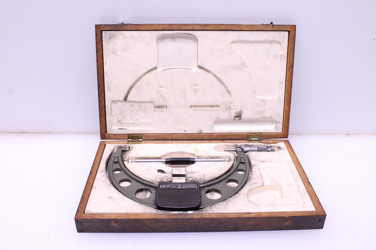 Usado Kit Micrómetros Exterior Mitutoyo 200 - 300 mm 0,01mm
