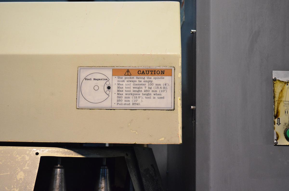 Usado Centro mecanizado KAUKAN Cinch Mill30SB 2006 cnc Fagor 8040-M