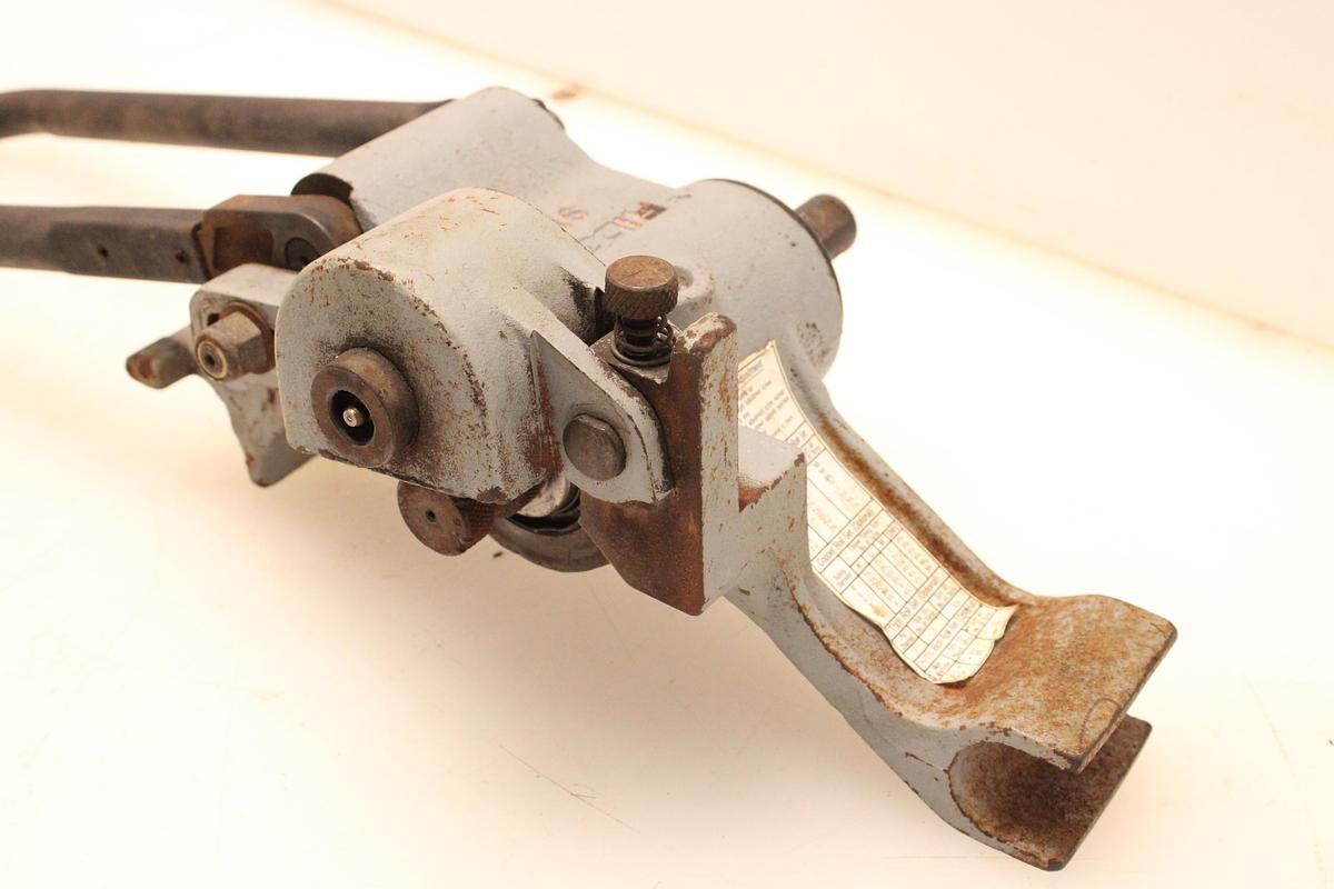 Usado Ranuradora de Tubos RIDGID 916