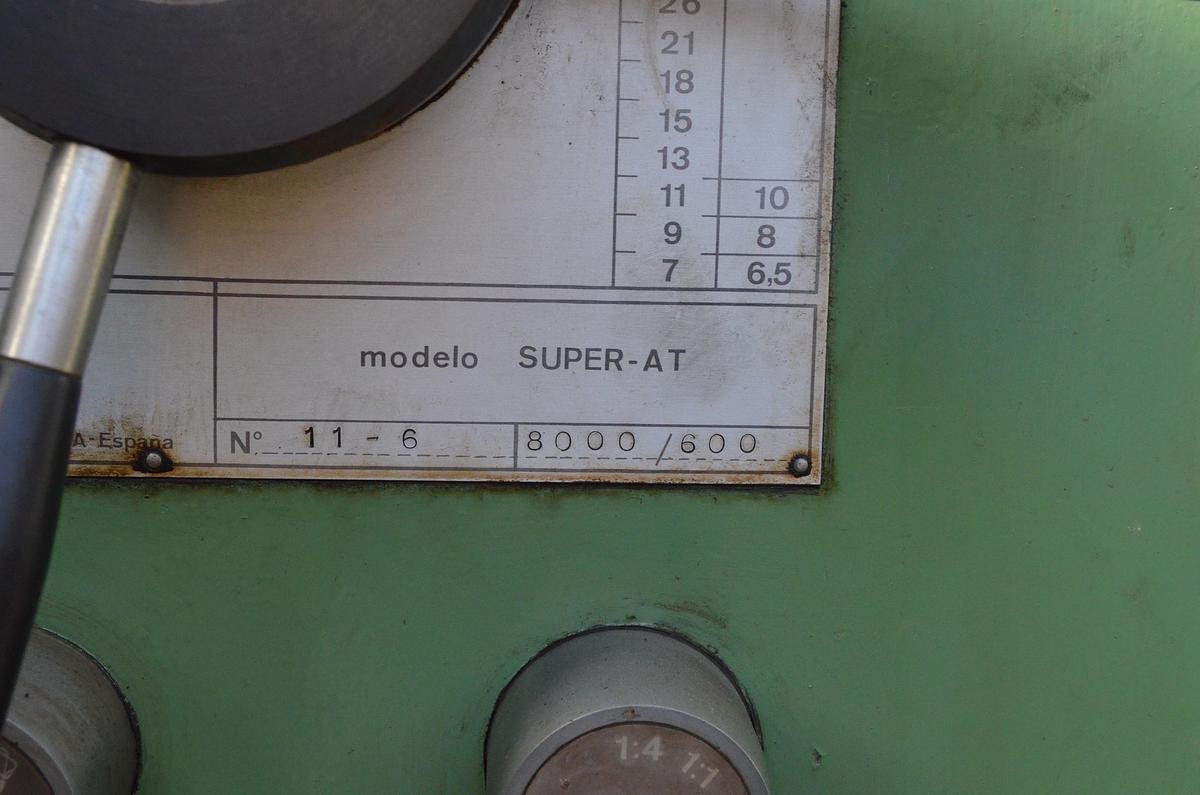 Usado Sarrià - Torno Gurutzpe Super AT 8000-600 - 8m 1200 volteo