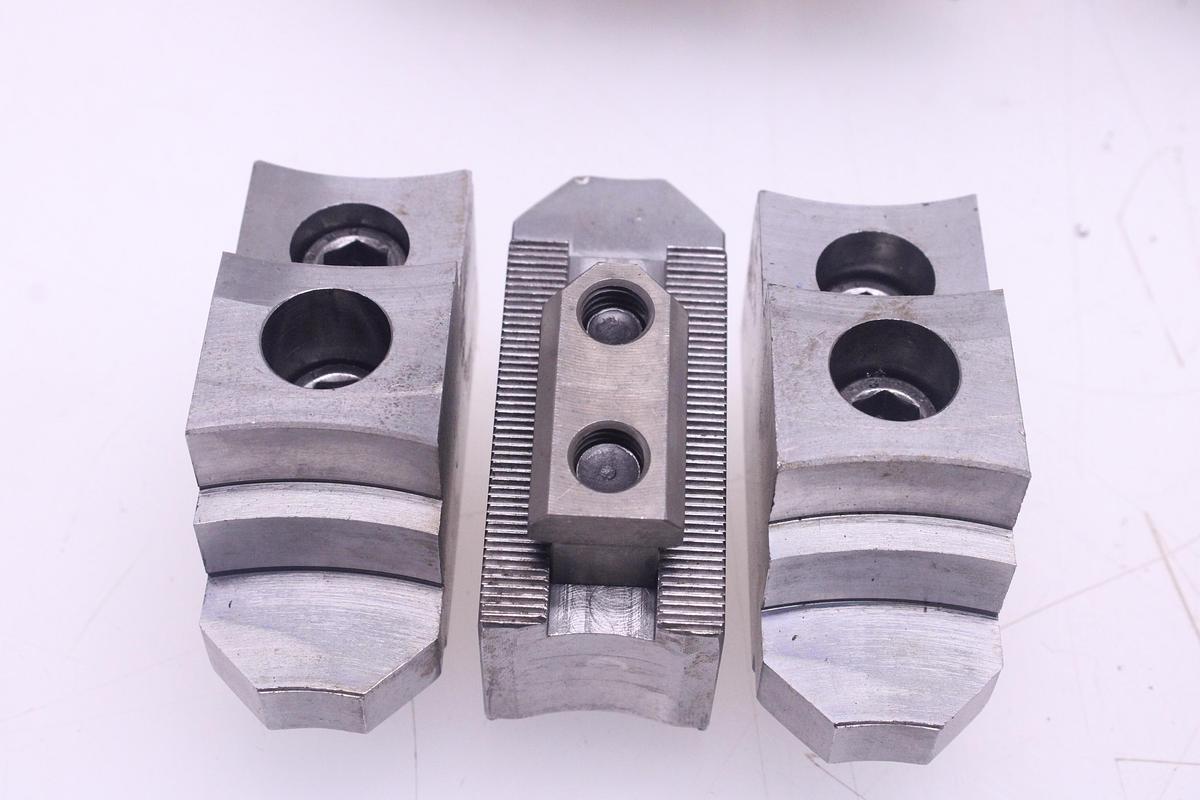 Usado Lote 14 Juegos de 3 Garras para Plato de Torno