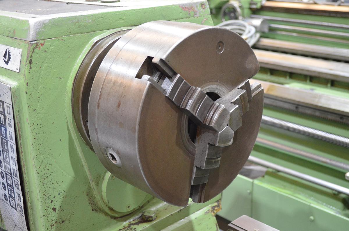 Usado Torno Geminis GE 650 2.000mm e.p