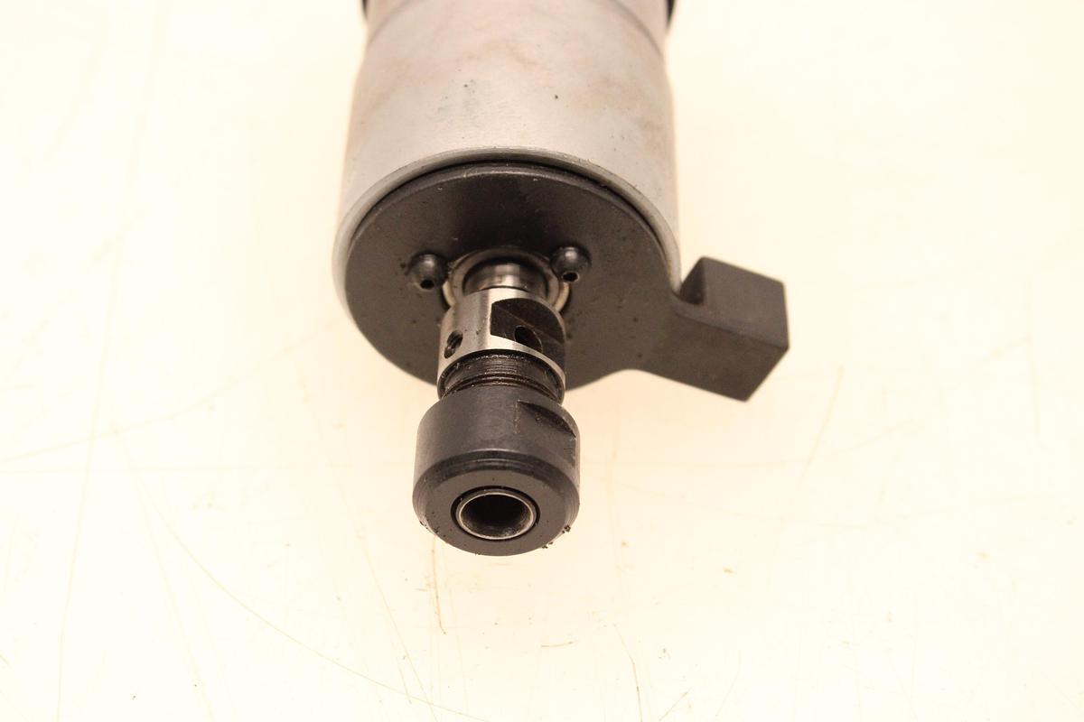 Usado Roscador Reversible JMC con embrague para taladro