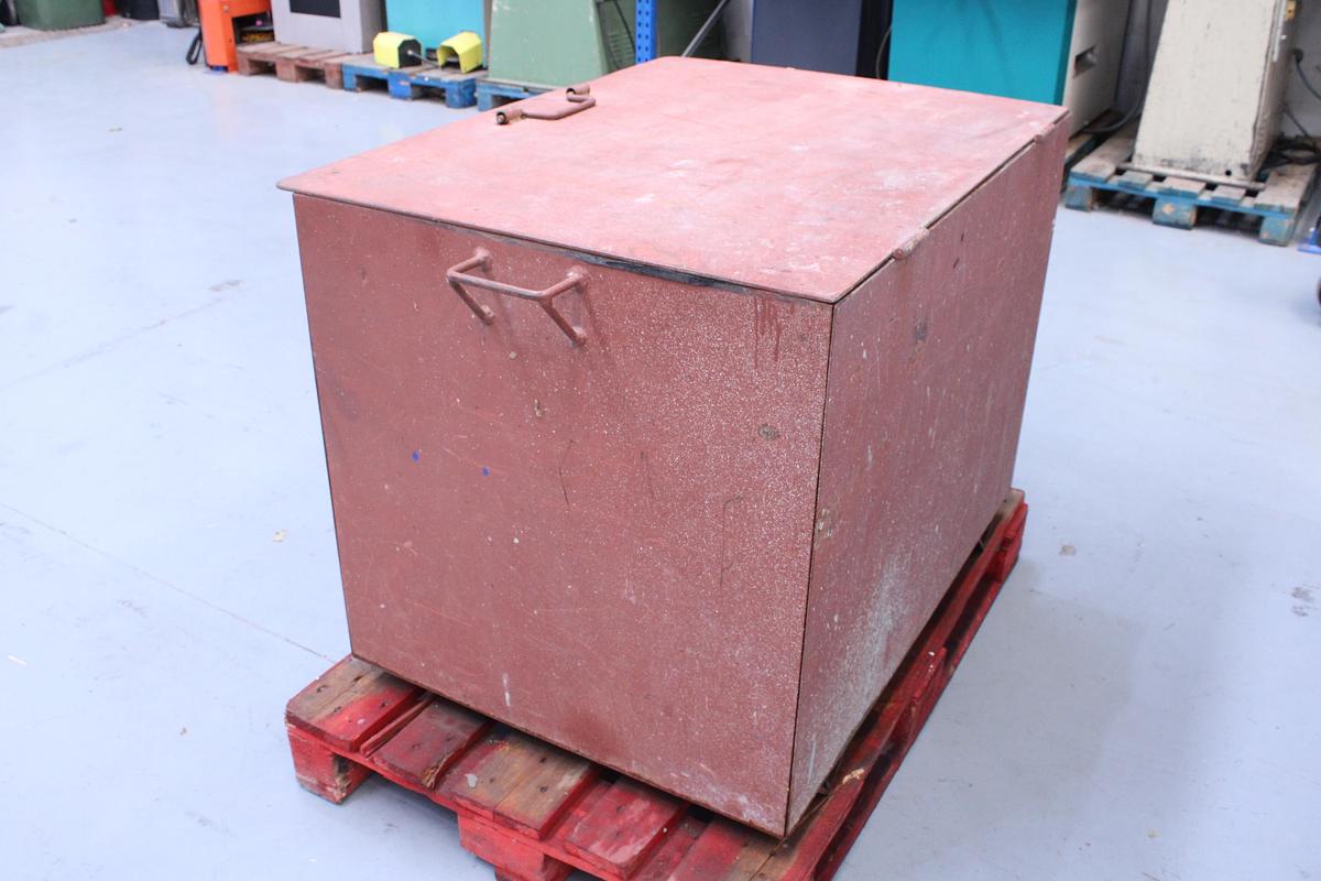 Usado Arcon Metalico 1000x450x720 mm