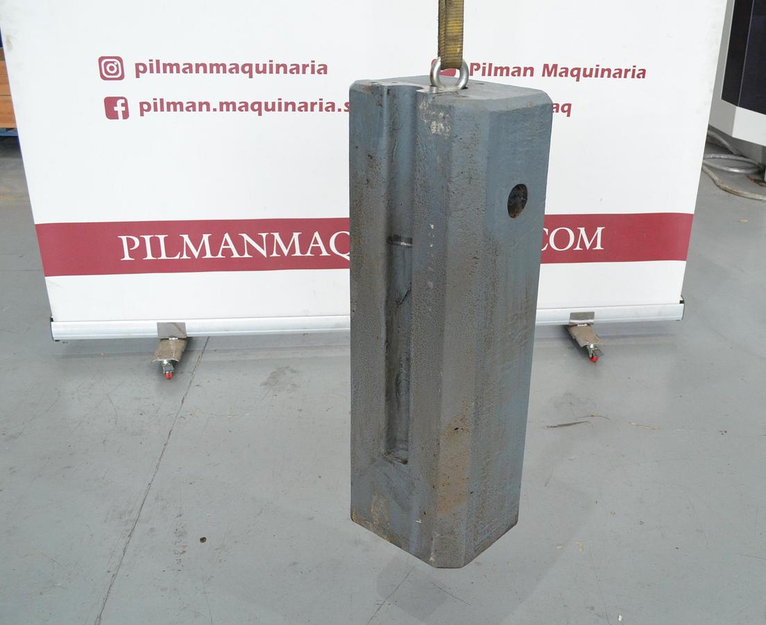Usado Contrapeso 210x260x800mm - 316kg