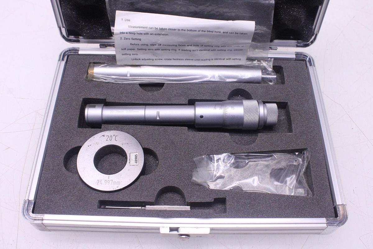 Usado Juego Micrómetro interior 3 puntos SARA 20-25mm