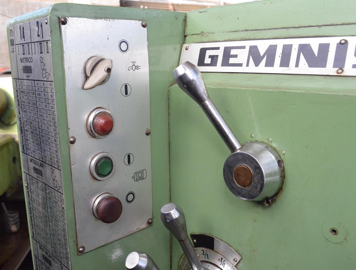 Usado Torno Geminis GE 870 4.000mm e.p