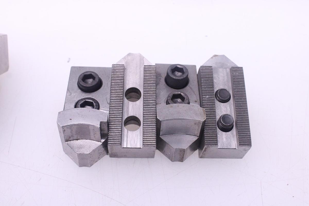 Usado Lote 11 Juegos de Garras 4 para Torno