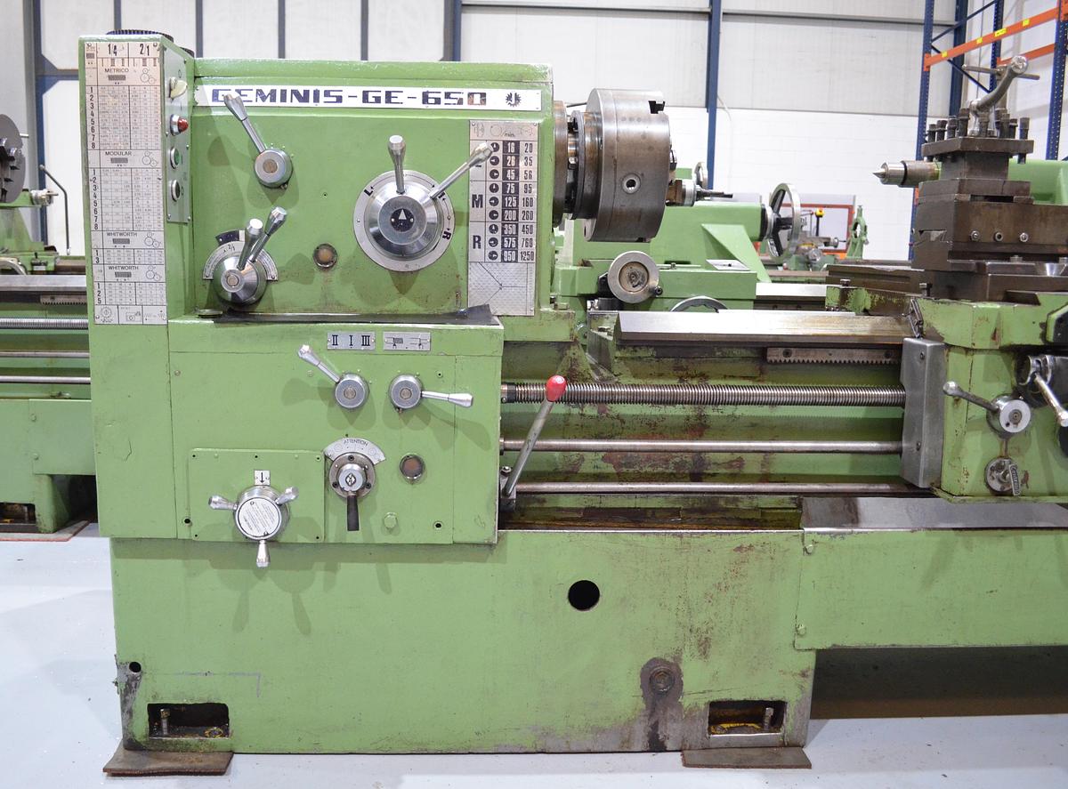 Usado Torno Geminis GE 650 2.000mm e.p