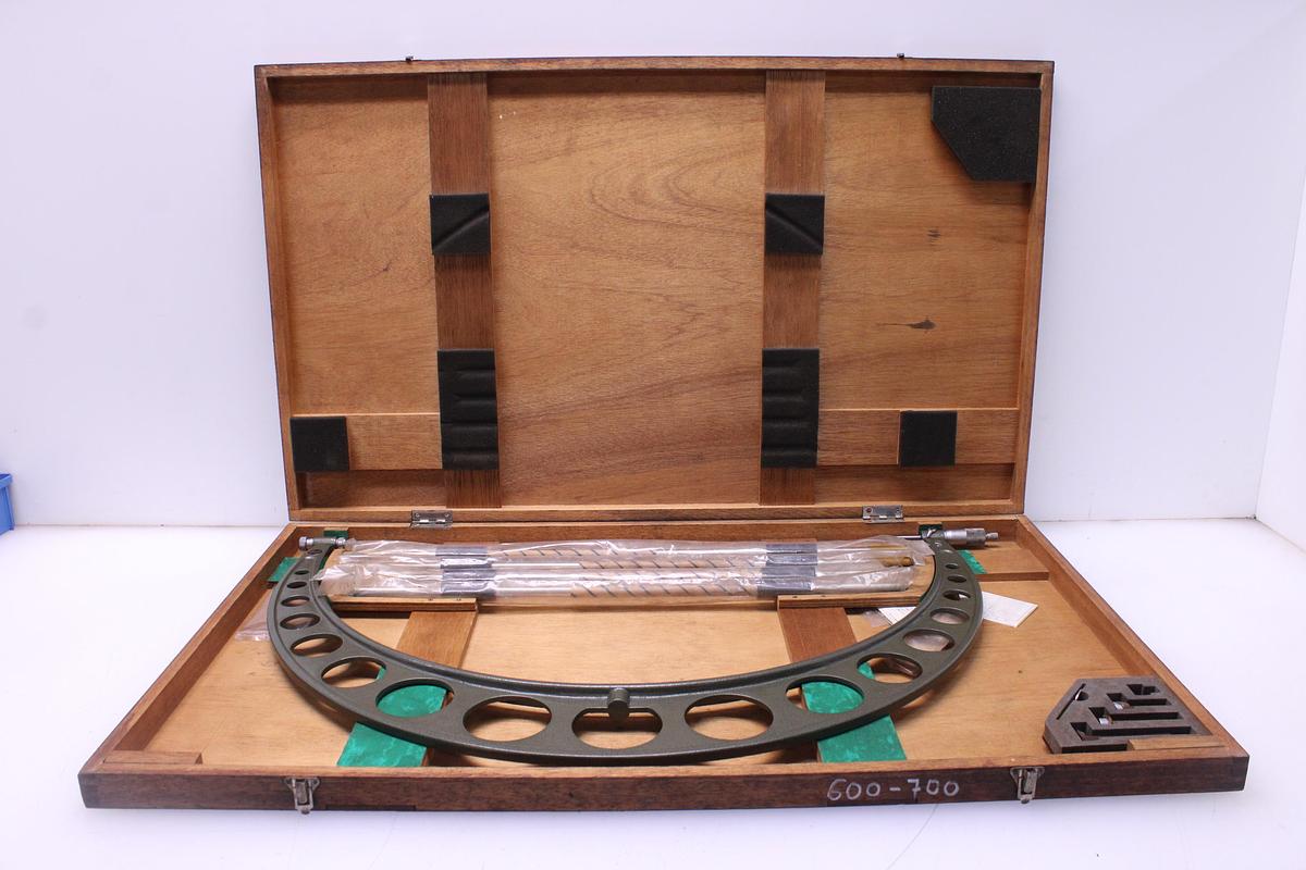 Usado Micrometro Exterior Mitutoyo 600-700 mm