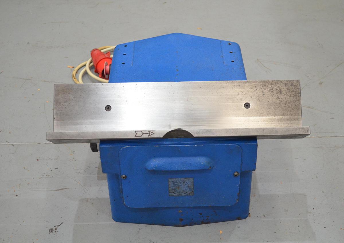 Usado Biseladora OMCA 650A
