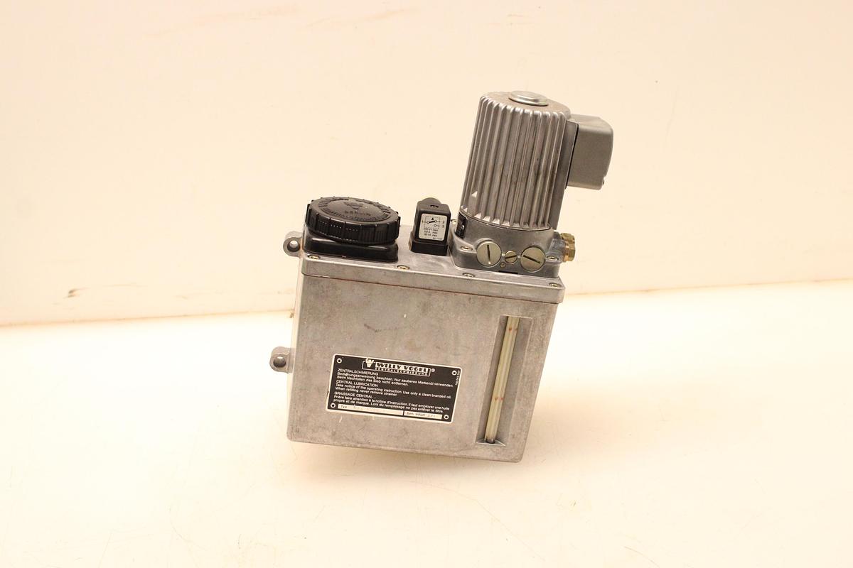 Usado Bomba de Lubricación WILLY VOGEL MFE 5/BW 3