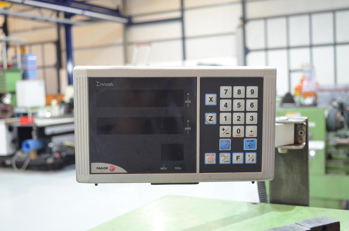 Usado Torno Pinacho S 90-260 1.150mm e.p