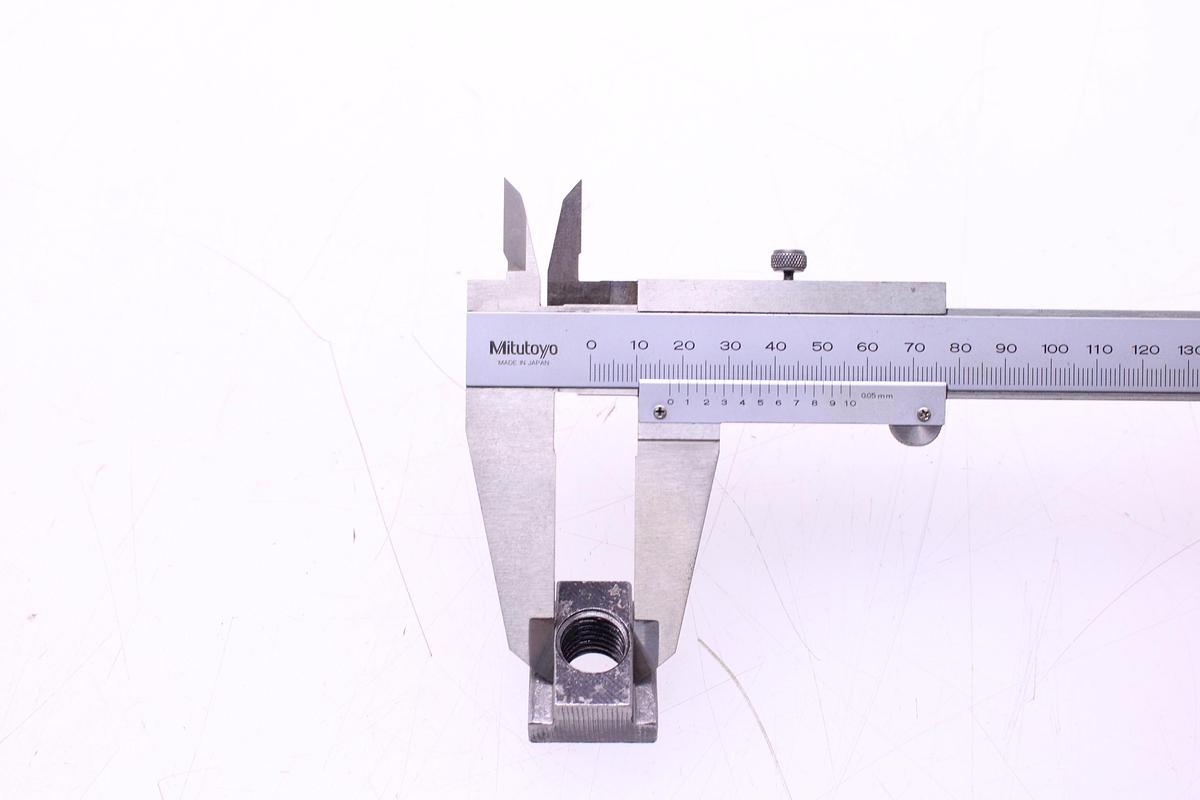 Usado Garras de Sujeción Ranura en T 18mm - 5 Unidades