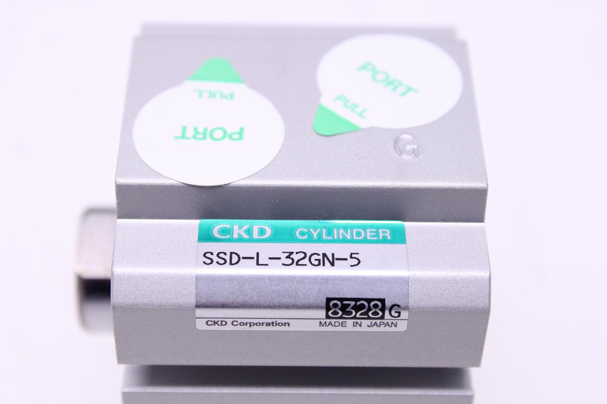 Usado Cilindro Neumático CKD SSD-L-32GN-5