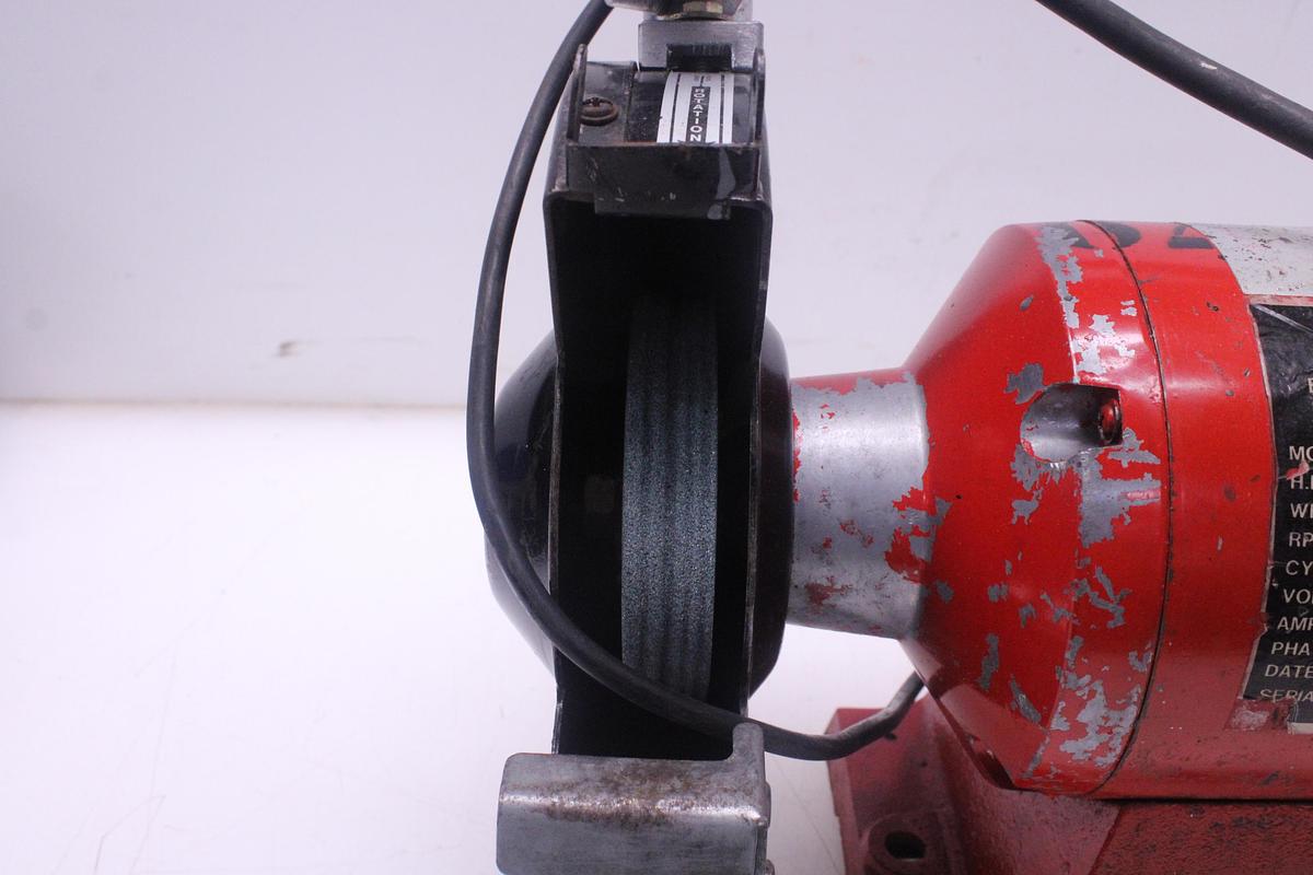 Usado Esmeriladora de Banco AS-100