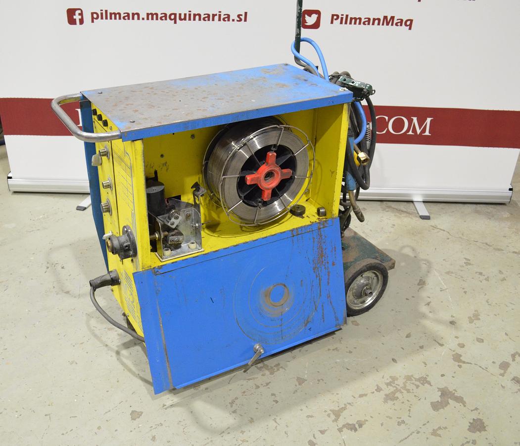 Usado Maquina soldar hilo Sunarc HC-210