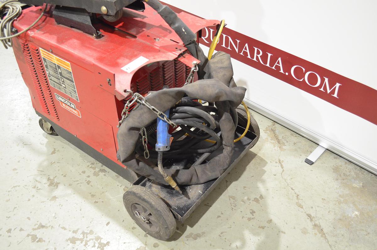 Usado Maquina soldar MIG Lincoln Idealarc CV400-I con devanadera LN 742