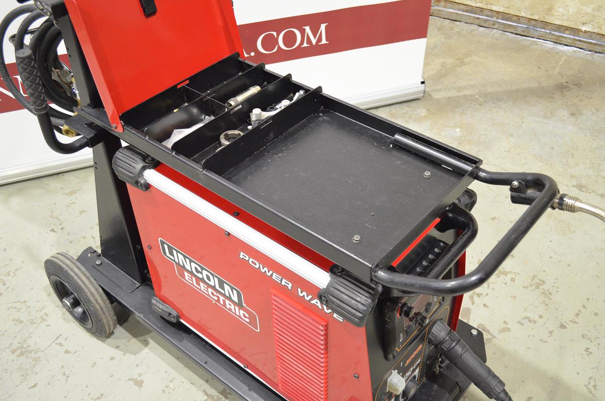 Usado Maquina soldar hilo Lincoln PowerWave C300 CE