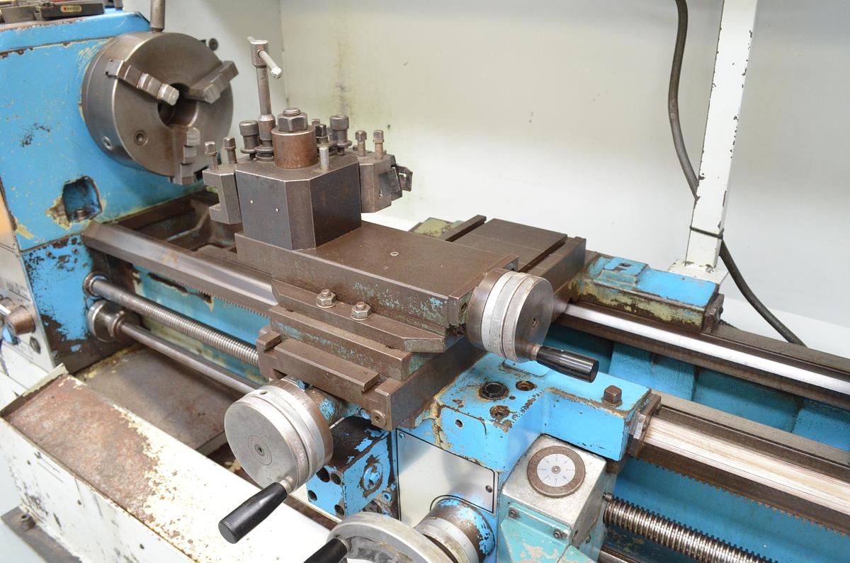 Usado Torno Pinacho S90-225 de 1650mm e.p. 98