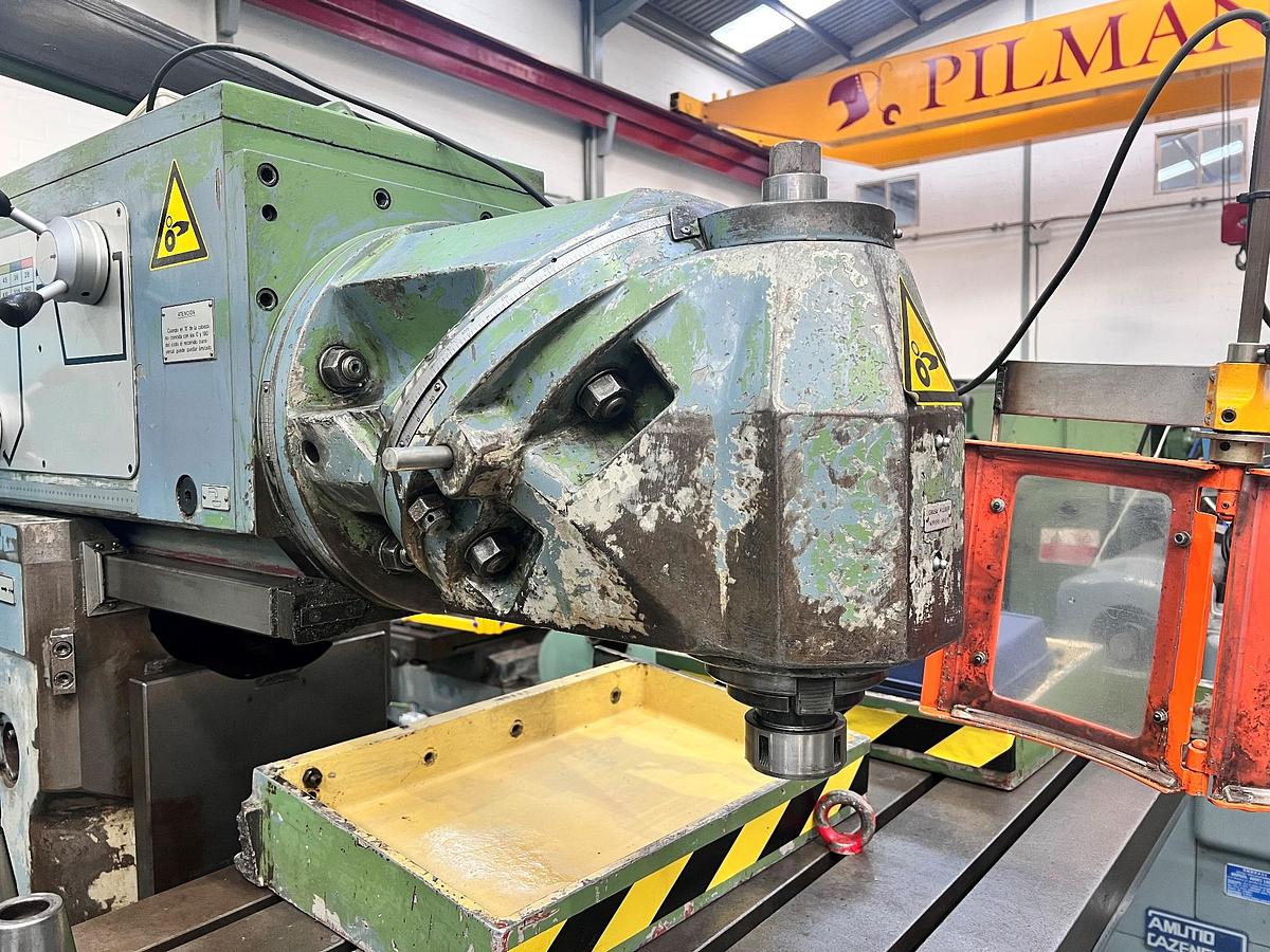 Usado Fresadora carnero motorizado Zayer 66BM - 35909