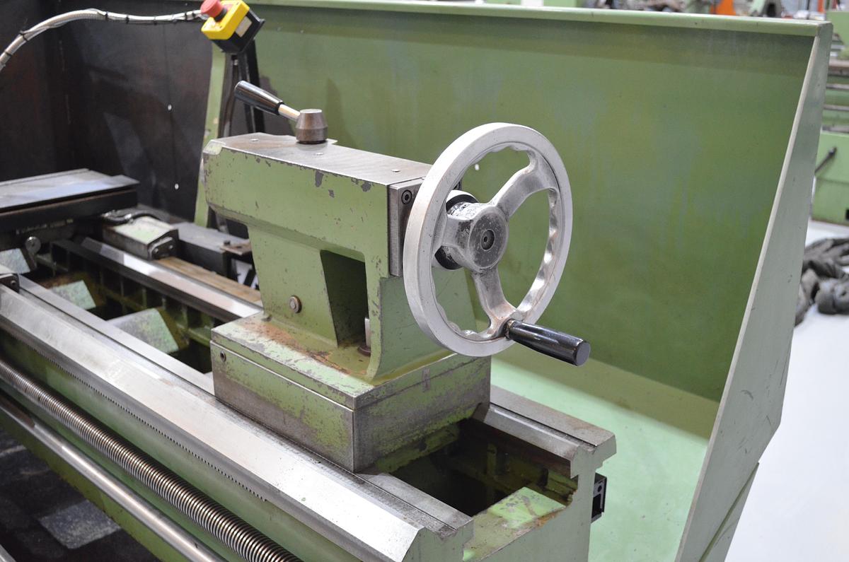 Usado Torno Pinacho S 90-260 1.150mm e.p