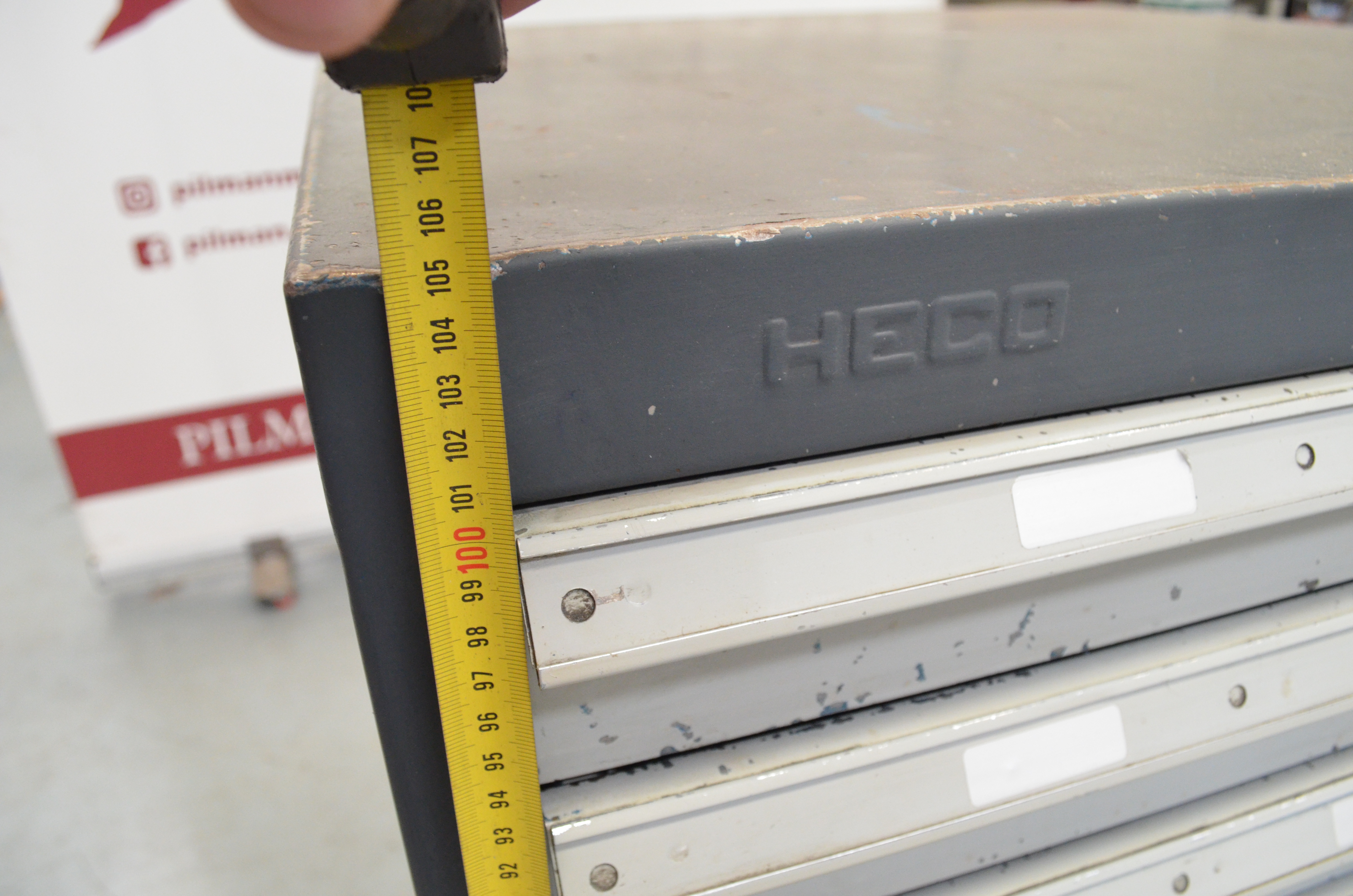 Usado Armario con cajones metalico Heco 710x700x1050(h)mm
