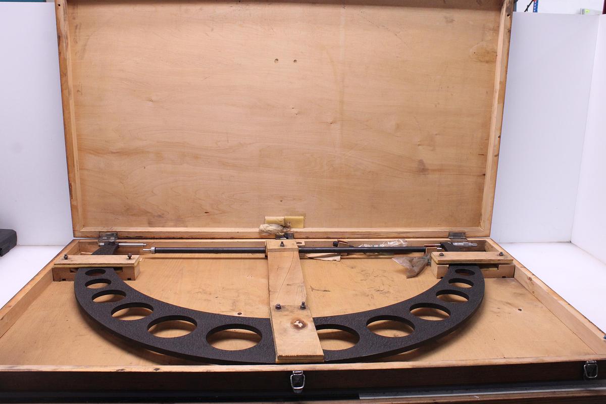 Usado Micrometro Exterior 800-900 mm 0,01mm