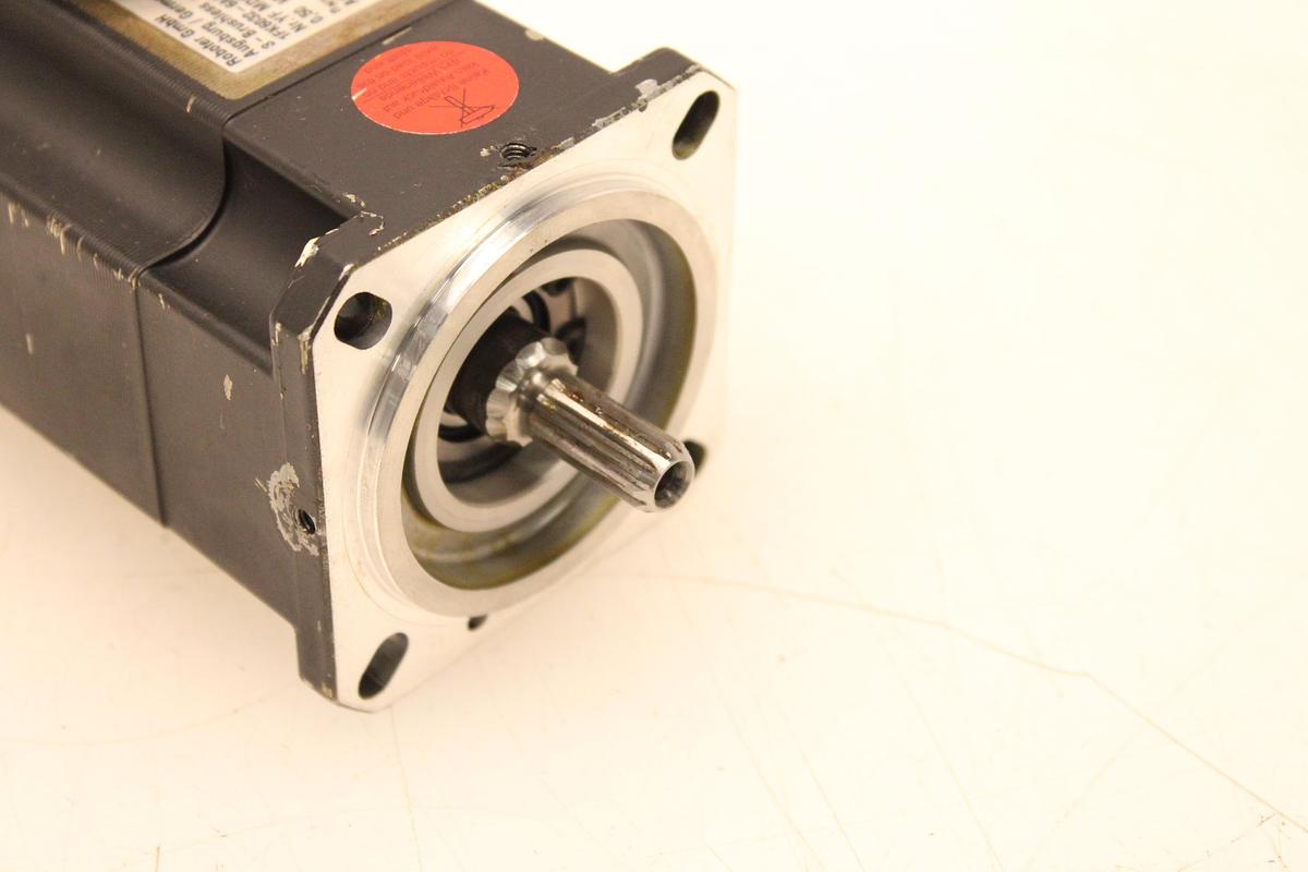 Usado Servomotor KUKA 1FK6032-6AK71-1ZZ9-Z S36