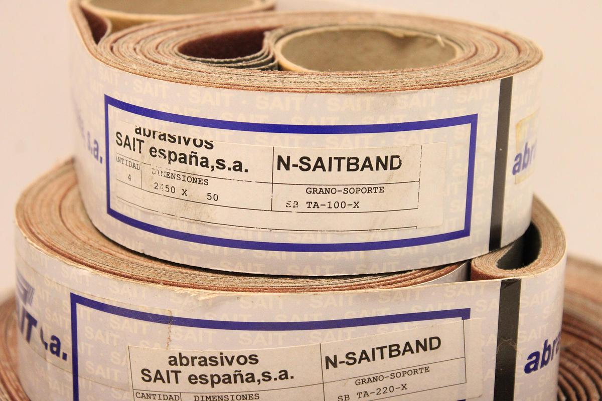 Usado Lote Abrasivos SAIT N-SAITBAND 2450x100 mm - 9 Paquetes