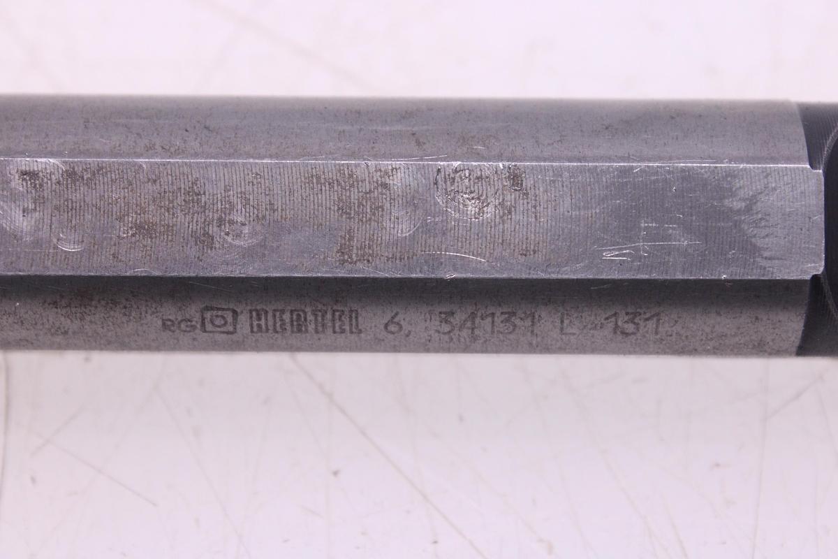 Usado Herramienta Portaplaquitas Hertel 6, 34131 L131 + Widias 6.44105-000