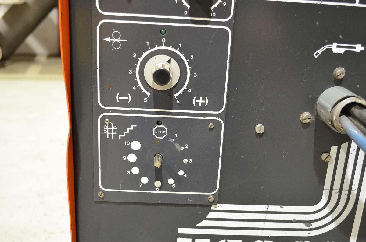 Usado Maquina soldar usada Sunarc HC-260