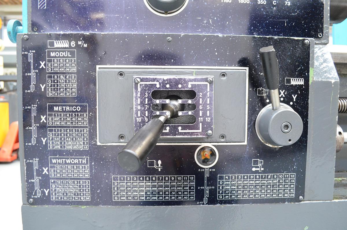 Usado Torno Pinacho L1-225 de 1650mm e.p. Azul