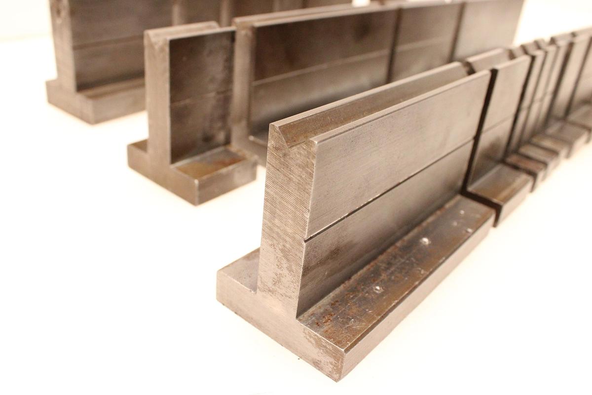 Usado Juego Matrices en "T" - 18 Tramos