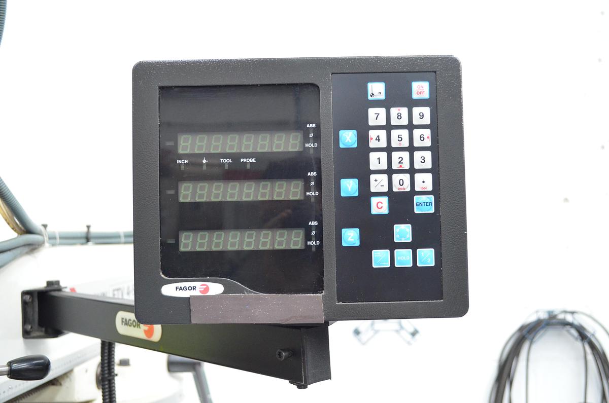 Usado Fresadora torreta LAGUN FTV-4 SP