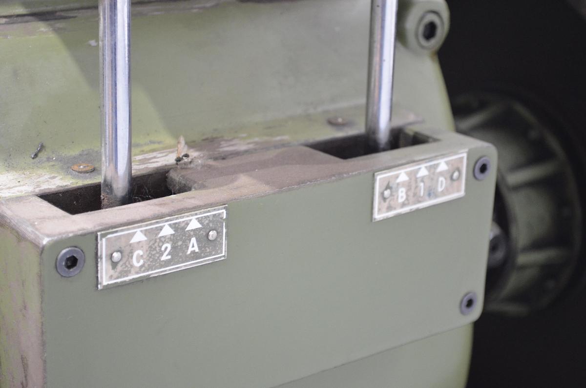 Usado Limadora CMZ L-625-E