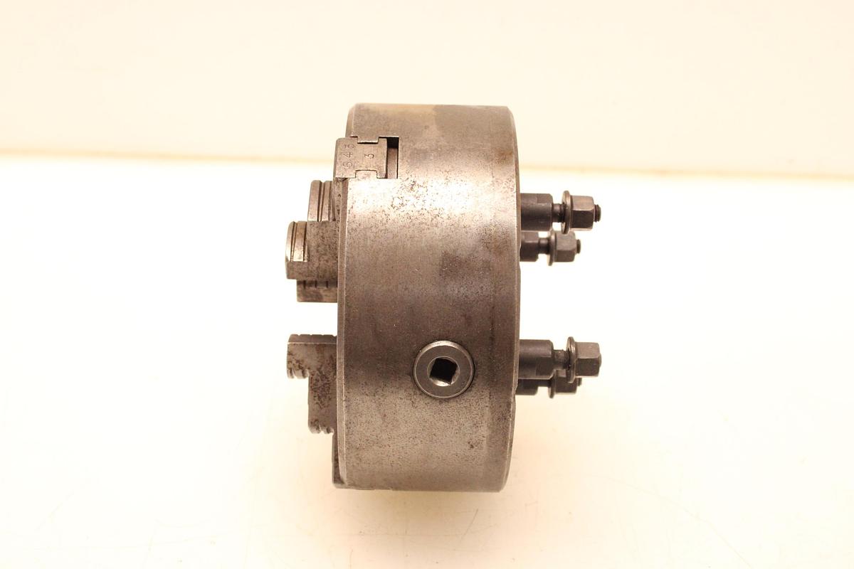 Usado Plato de 3 Garras MAN para torno 200mm