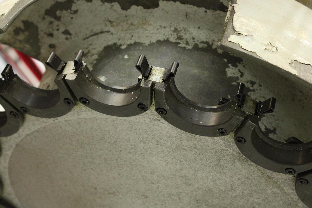 Usado Campana Cambio Herramientas Centro Mecanizado