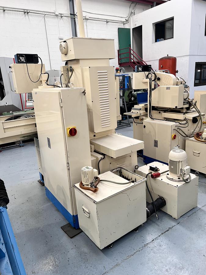 Usado Rectificadora GER RS 75-35 Automatica