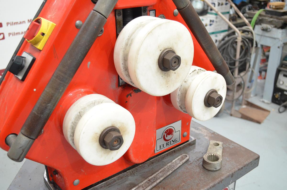 Usado Curvadora perfiles Euring CM 2000